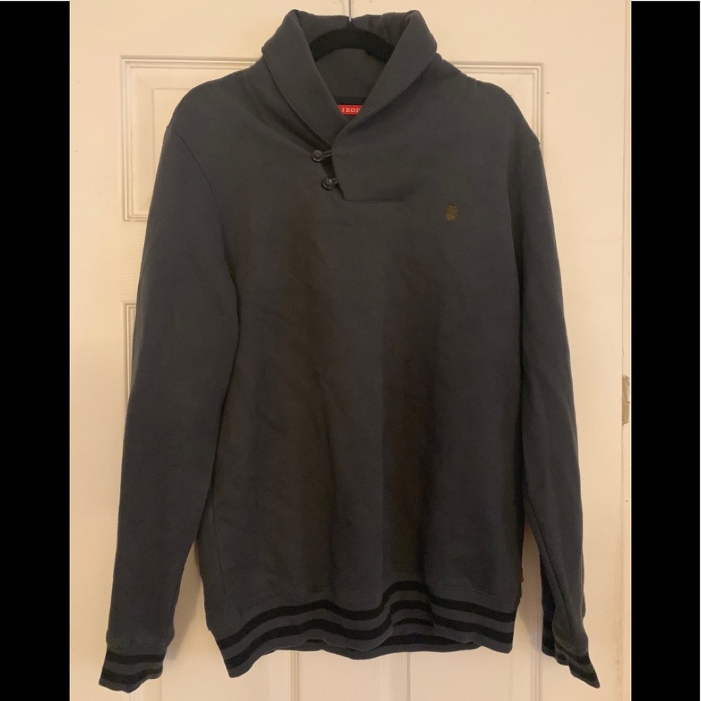 Men’s Izod pullover